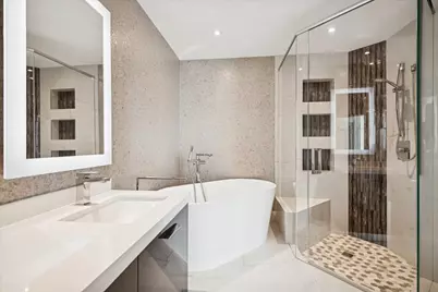 111 SE 8th Avenue #1005, Fort Lauderdale, FL 33301 - Photo 11