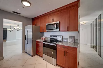 9807 NW 67th Court, Tamarac, FL 33321 - Photo 19