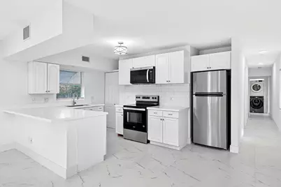 1214 Peak Road, Lantana, FL 33462 - Photo 7