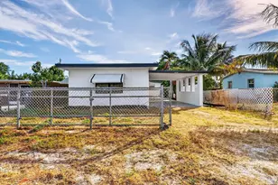 1214 Peak Rd, Lantana, FL 33462 - Photo 3