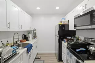 13300 SW 1st St, Pembroke Pines, FL 33027 - Photo 11