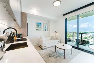 580 72nd Street #1413, Miami Beach, FL 33141 - Photo 3
