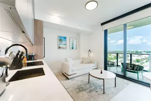 580 72nd St, Miami Beach, FL 33141 - Photo 3