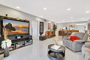 1401 SW 128th Terrace, Pembroke Pines, FL 33027 - Photo 11