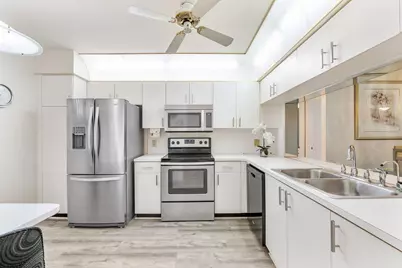 10382 NW 24th Place #201, Sunrise, FL 33322 - Photo 5