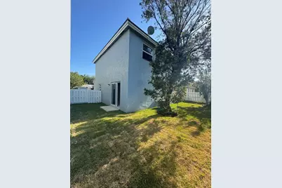 9929 NW 9th Court, Plantation, FL 33324 - Photo 3