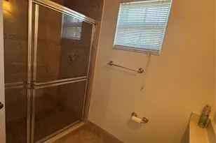 9929 NW 9th Ct, Plantation, FL 33324 - Photo 17