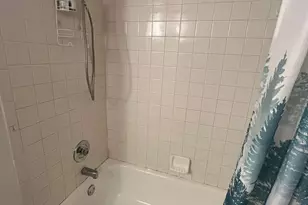 3053 N Oakland Forest Dr, Oakland Park, FL 33309 - Photo 19