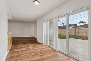 1541 NW 9th St, Boca Raton, FL 33486 - Photo 13