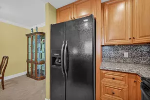 9121 Sunrise Lakes Blvd, Sunrise, FL 33322 - Photo 13