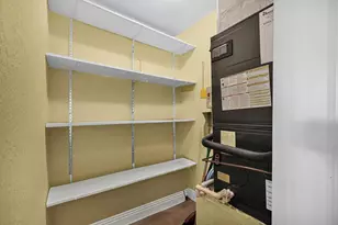 9121 Sunrise Lakes Blvd, Sunrise, FL 33322 - Photo 15