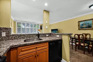 9121 Sunrise Lakes Blvd, Sunrise, FL 33322 - Photo 9