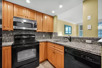 9121 Sunrise Lakes Boulevard #106, Sunrise, FL 33322 - Photo 11