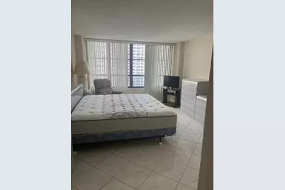 600 Three Islands Boulevard #1015, Hallandale Beach, FL 33009 - Photo 9