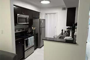 2425 NW 33rd St, Oakland Park, FL 33309 - Photo 1