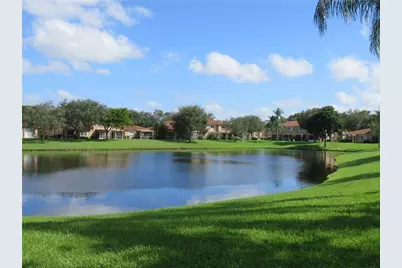 9764 Kamena Circle, Boynton Beach, FL 33436 - Photo 17