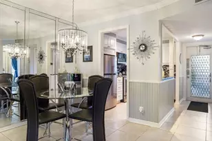 9281 Sunrise Lakes Blvd, Sunrise, FL 33322 - Photo 13