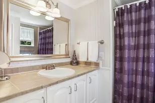 9281 Sunrise Lakes Blvd, Sunrise, FL 33322 - Photo 23