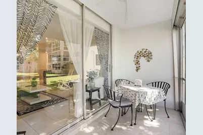 9281 Sunrise Lakes Boulevard #101, Sunrise, FL 33322 - Photo 9