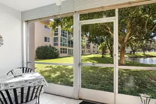 9281 Sunrise Lakes Blvd, Sunrise, FL 33322 - Photo 29