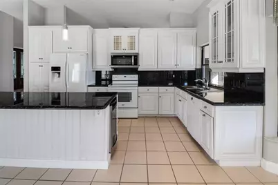 11310 Lake Tree Court, Boca Raton, FL 33498 - Photo 7