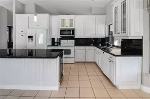 11310 Lake Tree Ct, Boca Raton, FL 33498 - Photo 7