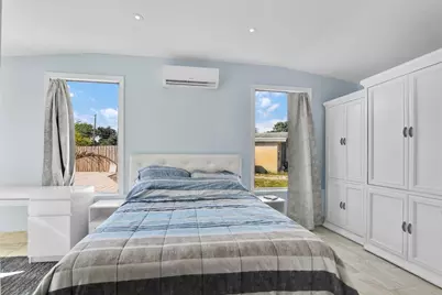 1814 NE 53rd Court, Pompano Beach, FL 33064 - Photo 9