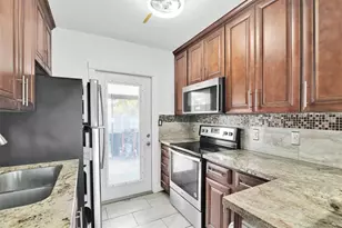 1814 NE 53rd Ct, Pompano Beach, FL 33064 - Photo 7