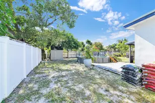 1814 NE 53rd Ct, Pompano Beach, FL 33064 - Photo 47