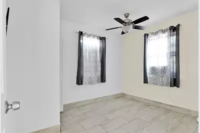 1814 NE 53rd Court, Pompano Beach, FL 33064 - Photo 17