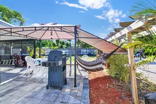 1814 NE 53rd Ct, Pompano Beach, FL 33064 - Photo 33