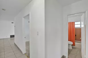 731 SW 71st Terrace, Pembroke Pines, FL 33023 - Photo 21
