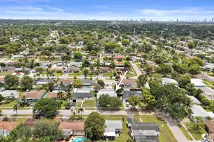 731 SW 71st Terrace, Pembroke Pines, FL 33023 - Photo 57