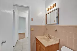 731 SW 71st Terrace, Pembroke Pines, FL 33023 - Photo 23