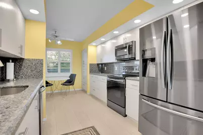 1702 Andros Isle #D4, Coconut Creek, FL 33066 - Photo 9