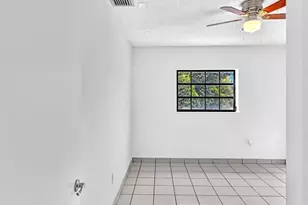 8020 SW 19th St, Miami, FL 33155 - Photo 15