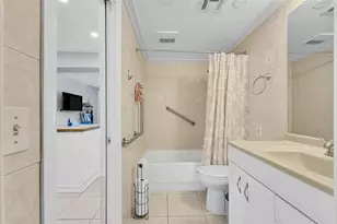 4627 Bougainvilla Dr, Fort Lauderdale, FL 33308 - Photo 19