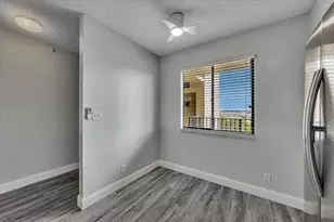 2112 S Cypress Bend Dr, Pompano Beach, FL 33069 - Photo 5