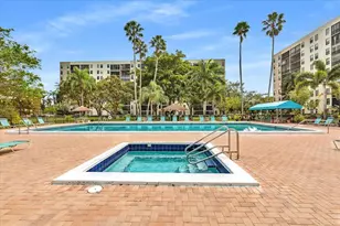 2112 S Cypress Bend Dr, Pompano Beach, FL 33069 - Photo 45