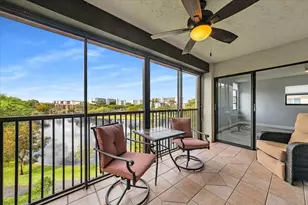 2112 S Cypress Bend Dr, Pompano Beach, FL 33069 - Photo 15