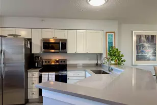 2112 S Cypress Bend Dr, Pompano Beach, FL 33069 - Photo 5