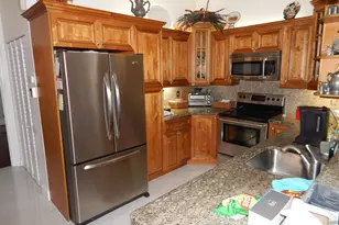 7921 NW 4th St, Plantation, FL 33324 - Photo 3