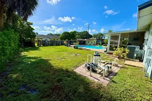 3474 Southern Pines Dr, Fort Pierce, FL 34982 - Photo 3