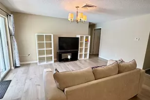 3474 Southern Pines Dr, Fort Pierce, FL 34982 - Photo 5