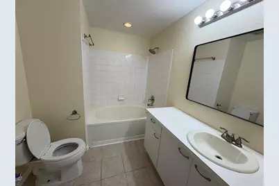 7835 Dixie Beach Circle #7835, Tamarac, FL 33321 - Photo 9