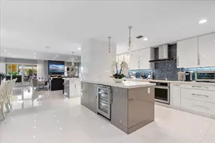 615 Bayshore Dr Unit, Fort Lauderdale, FL 33304 - Photo 9