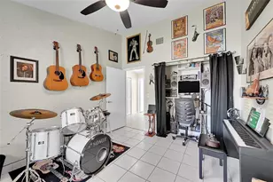 12378 NW 26th Ct, Coral Springs, FL 33065 - Photo 11