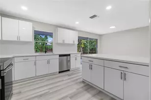 1164 NW 45th Terrace, Lauderhill, FL 33313 - Photo 9