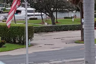 1110 N Riverside Dr, Pompano Beach, FL 33062 - Photo 15