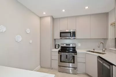 4485 Carambola Circle #27322, Pompano Beach, FL 33066 - Photo 9